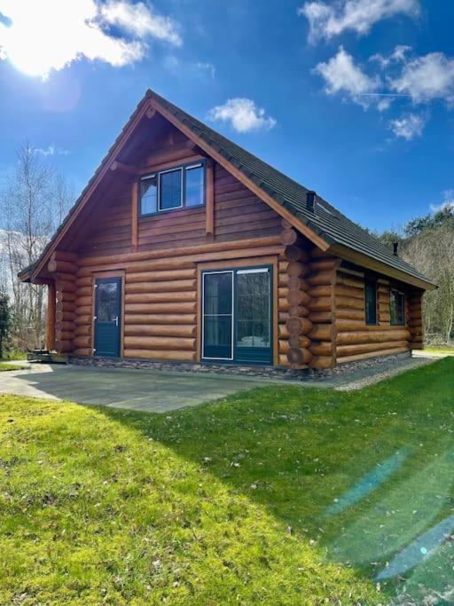 Unieke Houten Villa Met Sauna In Twente - 6P Den Ham Bagian luar foto